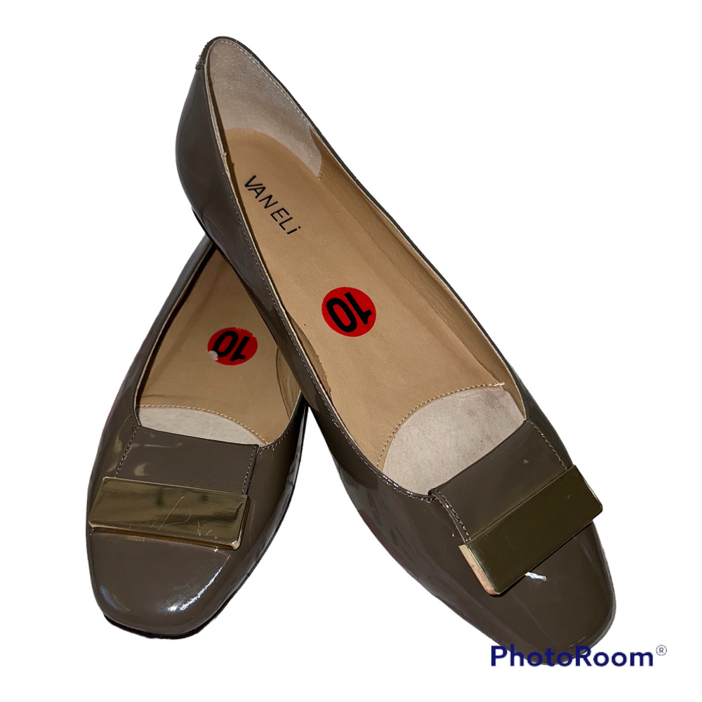 Vaneli Women's Patent Leather Square Toe Ballet Flats 10